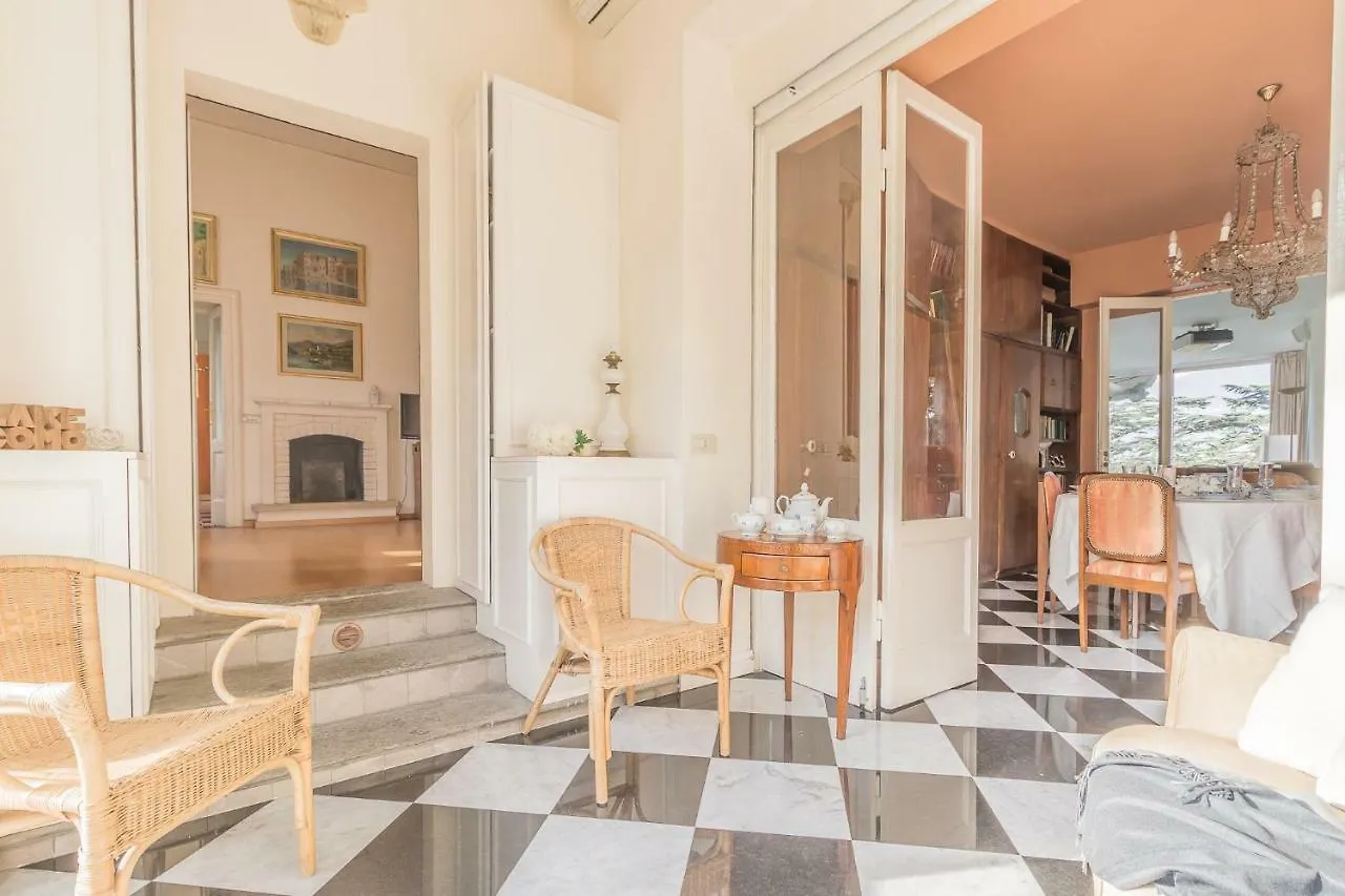Villa Fiorellaヴァレンナ