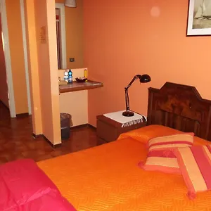 Bed & Breakfast Orange House, Varenna